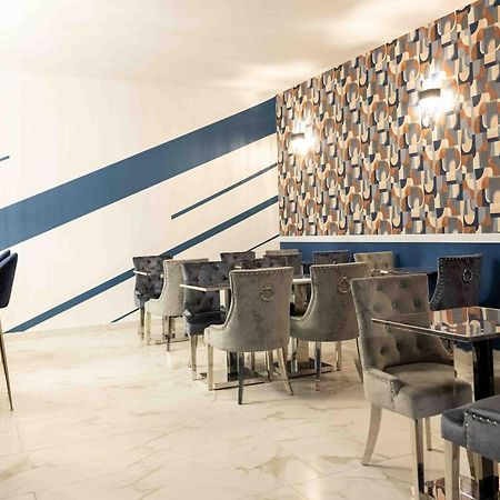 Hotel Center Saint-Quentin Centre Gare ภายนอก รูปภาพ