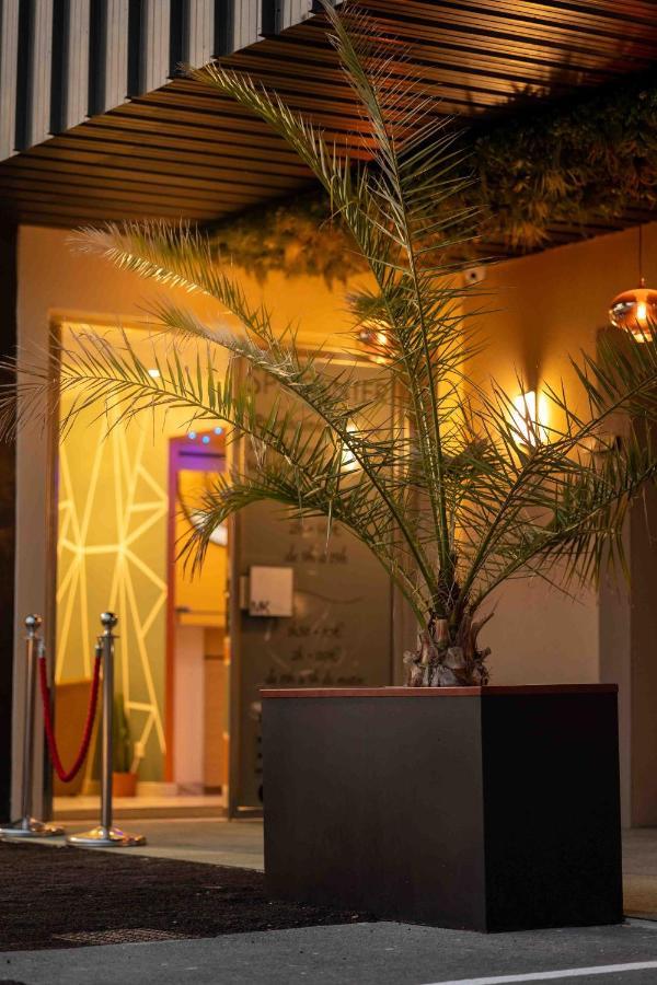 Hotel Center Saint-Quentin Centre Gare ภายนอก รูปภาพ